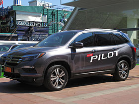 Honda Pilot 3.5 Elite AWD 2016.jpg